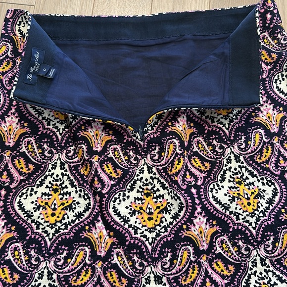 J Crew 100% Cotton Pencil Skirt. Size 0 - Picture 5 of 6